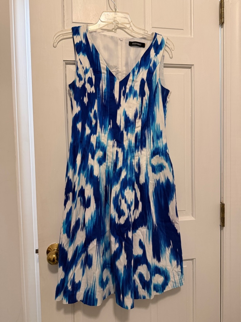 Ellen Tracy Blue & White Abstract V-Neck Midi Dress